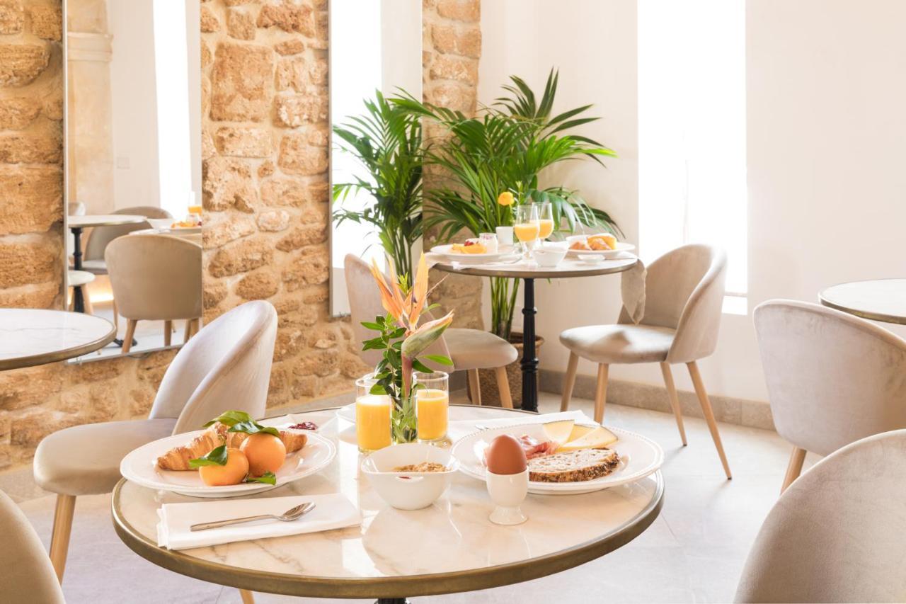 Отель Petit Palau Alcudia - Adults Only Экстерьер фото